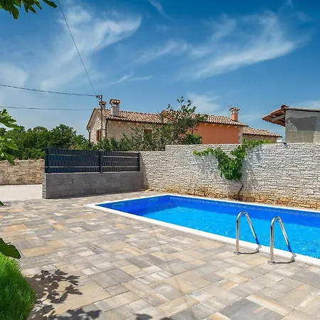 Leni Kringa Casa vacanze *